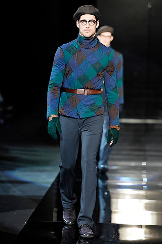 Giorgio Armani / - 2010-2011